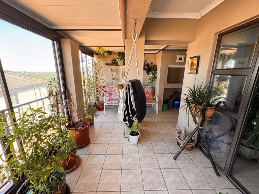 3 Bedroom Property for Sale in Big Bay Western Cape